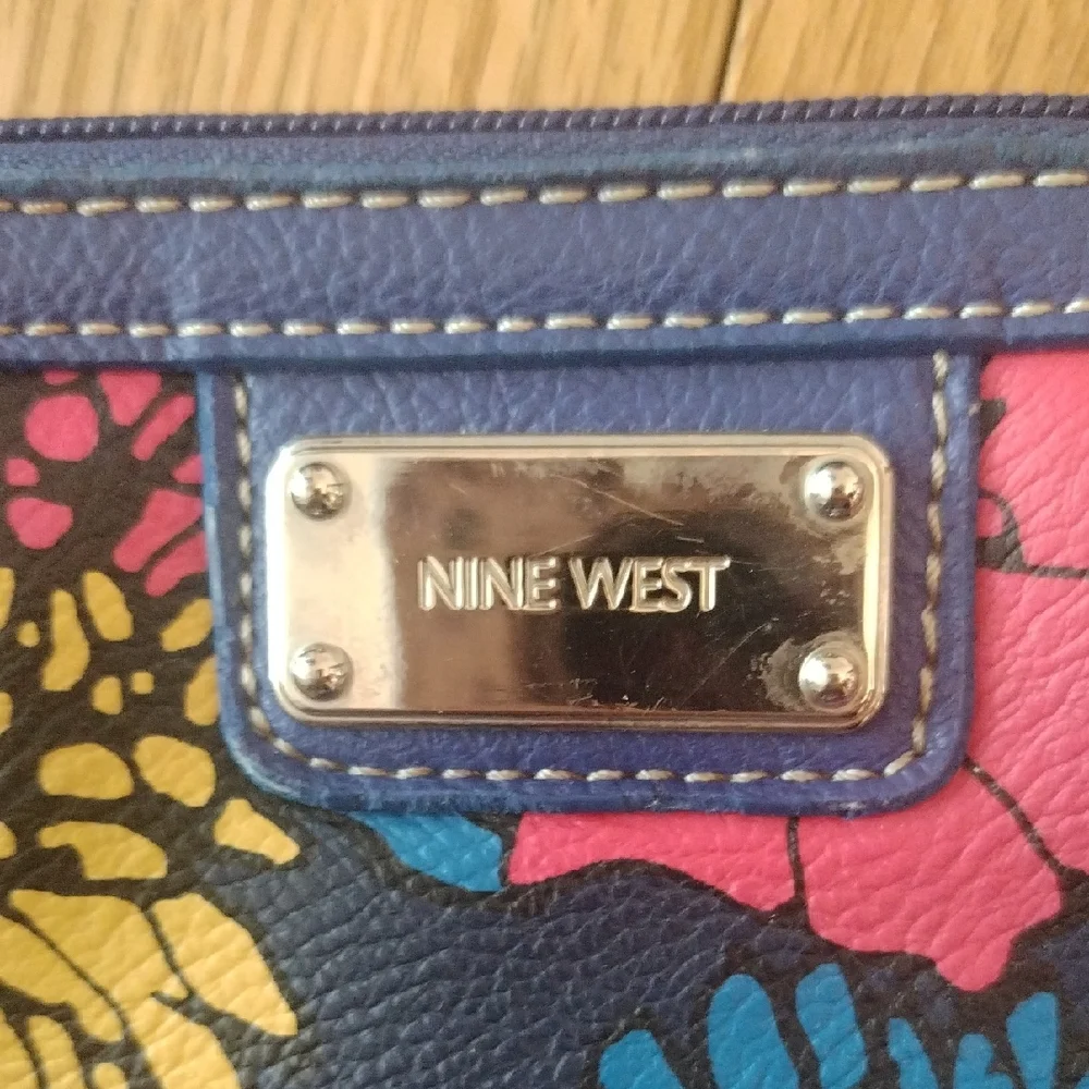 Y2K Nine West Navy Floral Wristlet/Shoulder with Pink Blue Orange Yellow Accents